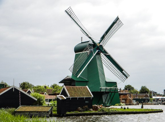 Zaanse Schans yel değirmenleri